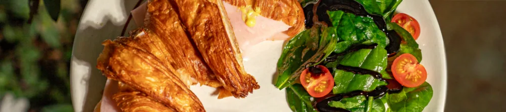 Croissants de jamón y queso